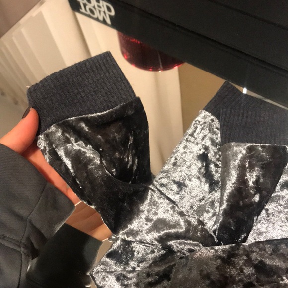 Crushed velvet long sleeve - Picture 6 of 6